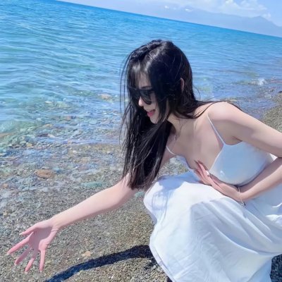 冰球少女 海报